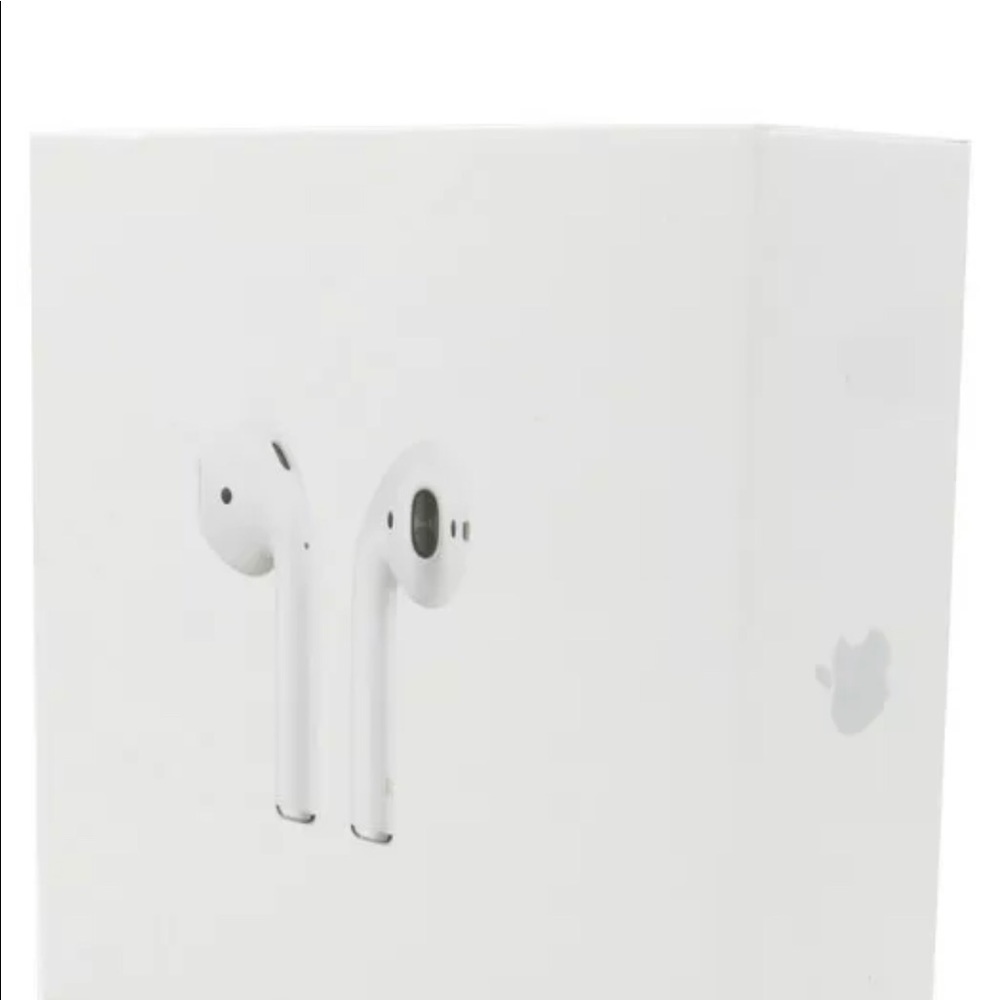 Apple AirPods 2nd Gen w/ charging case